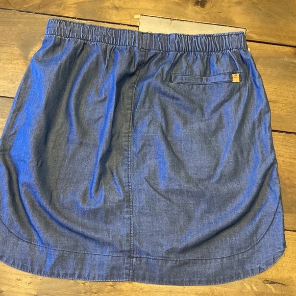 Roots Canada chambray mini skirt elastic‎ waist size S - Picture 3 of 5